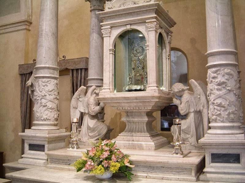 Lancianoi Eucharisztikus csoda a Szent Ferenc templomban