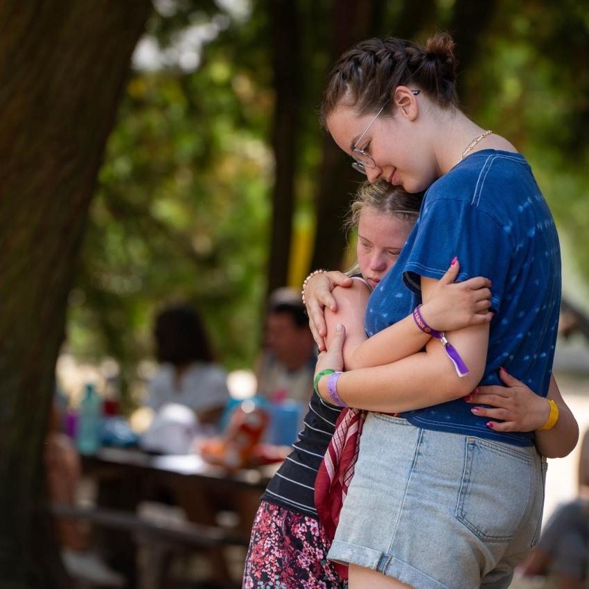 A felebaráti szeretet gyümölcsei a Szent Damján Táborban