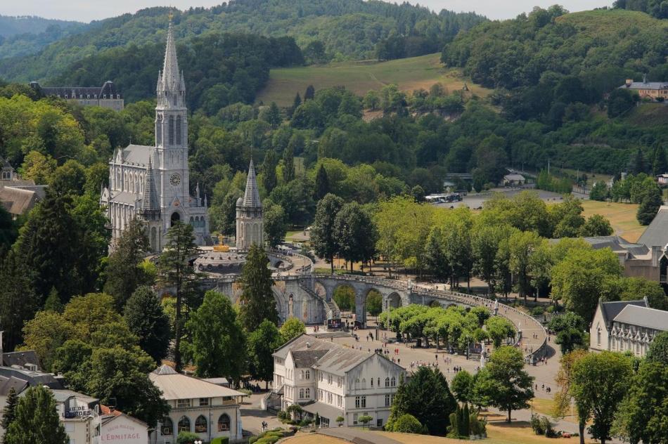 Gondolatok a Lourdes-i Szűzanya ünnepén