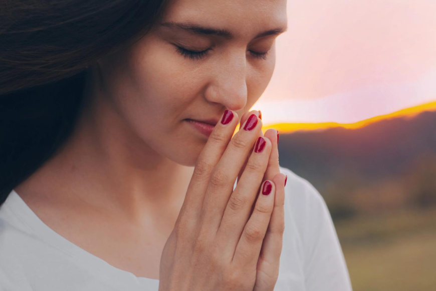 Istenkapcsolatunk mint a gy&oacute;gyul&aacute;s forr&aacute;sa