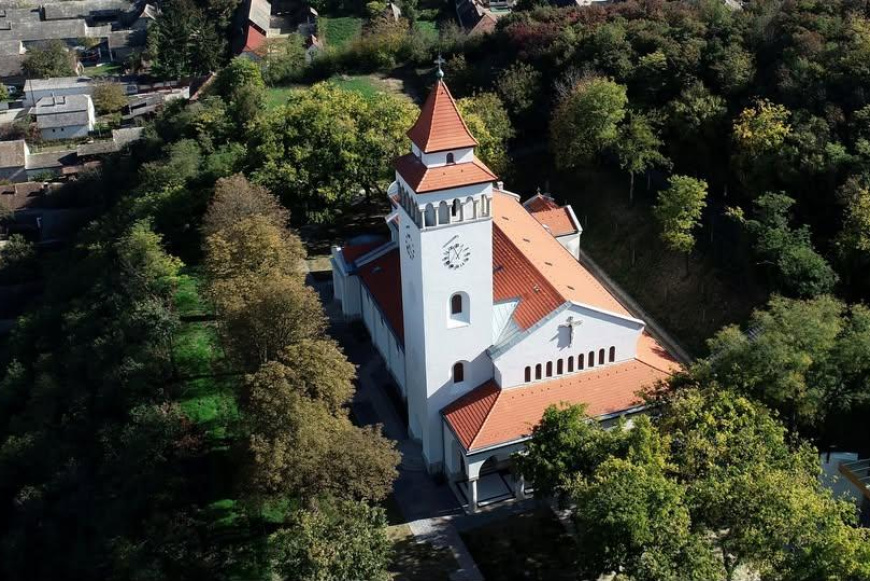 Szólj, Uram, mert hallja a te szolgád! - Zarándoklat a bátai kegyhelyre