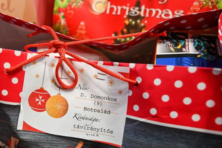 Legyél Te is csillagszóró! - Karácsonyi ajándékgyűjtési akció 2025