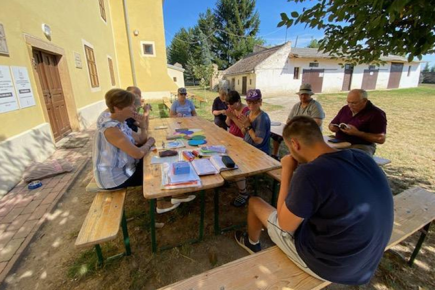 Hit és Fény – Pálmalevelek közössége zenés áhítata a Fogyatékosok Világnapja alkalmából 