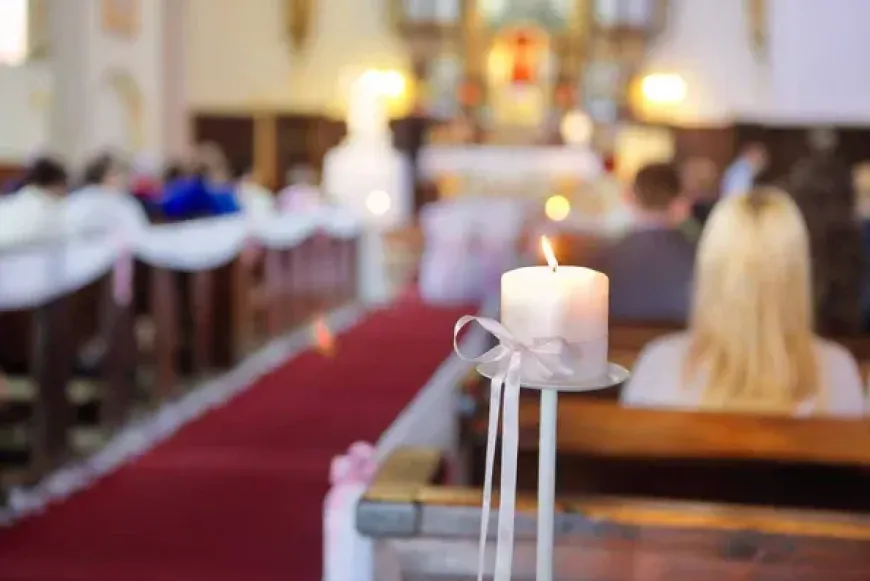 H&aacute;zass&aacute;g Hete z&aacute;r&oacute; szentmise