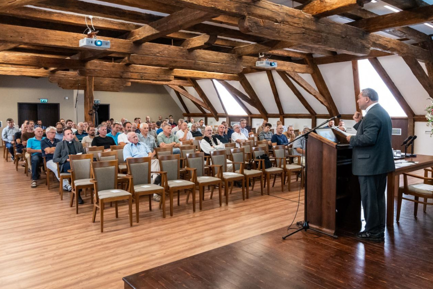 Egyh&aacute;zmegyei f&eacute;rfital&aacute;lkoz&oacute; 2025/2026 III. sorozat - A Biblia