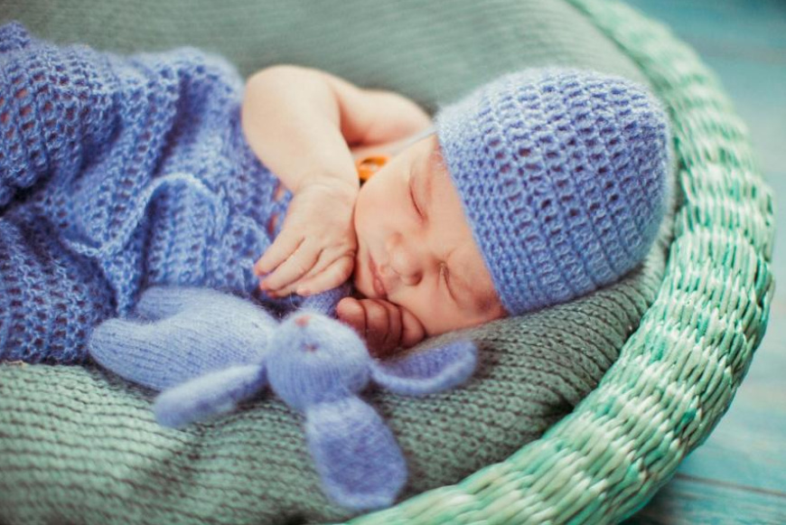 Mamafon&oacute; I. 0-6 h&oacute;napos bab&aacute;s mam&aacute;knak